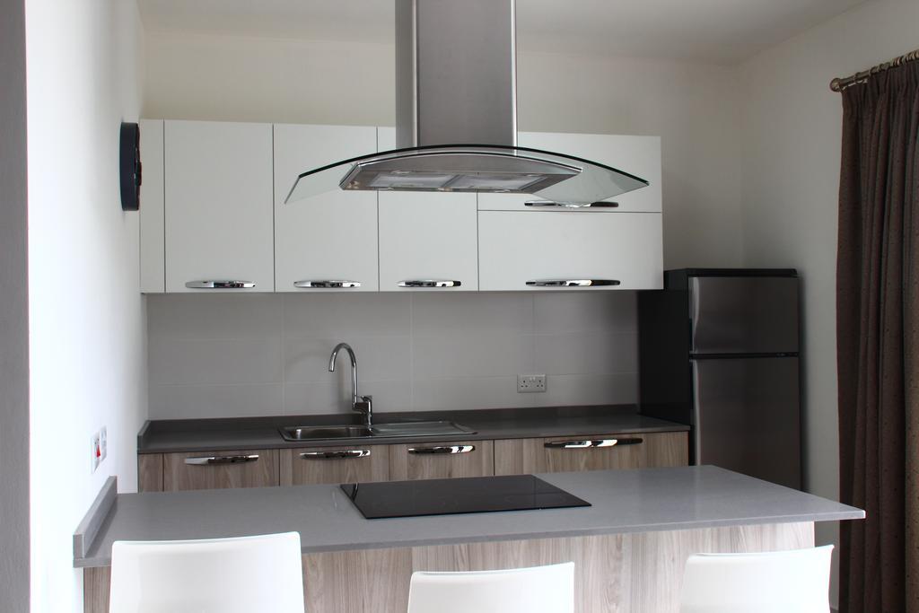 Lampuka Apartments Marsaskala Exteriör bild